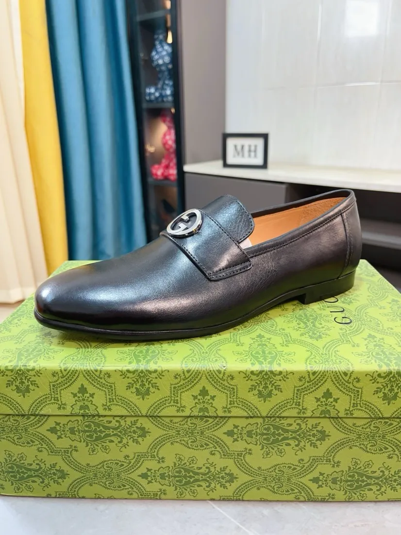 Men's shoes 💰500🌹🌹【GUCCI】The most popular classic Gucci leather shoes. Synchronized with the official website, the upper is made of Italian first-layer cowhide ➕cowhide lining, with unique brand and unique craftsmanship. Highlighting the hot style of the new year. Stop hesitating, stop wandering, get it now. Number: 38--44
